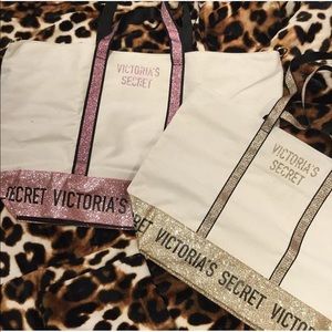 New Victoria’s Secret weekender and tote